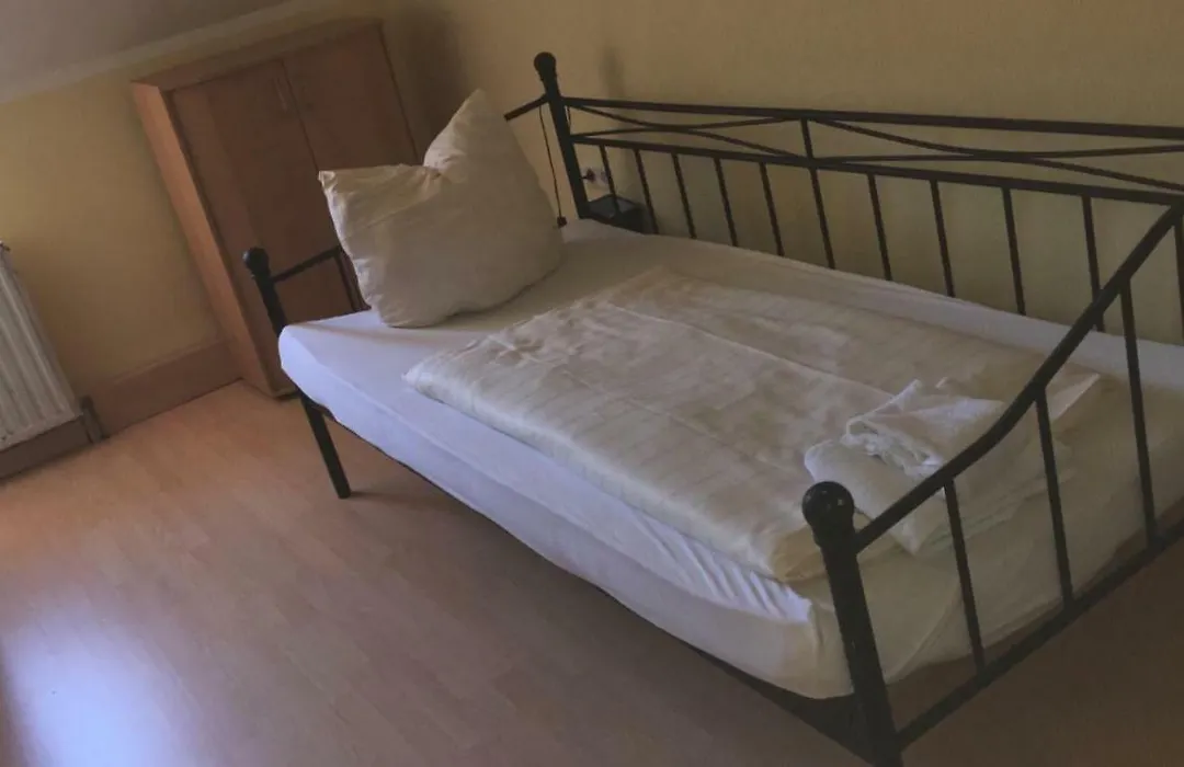 Zweibettzimmer-1